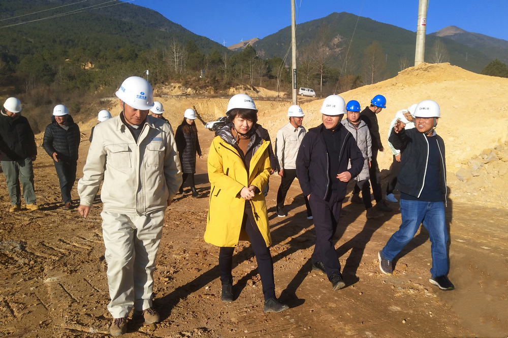 1612699061771430.jpg 現(xiàn)場指導(dǎo)慰問 - 小.jpg